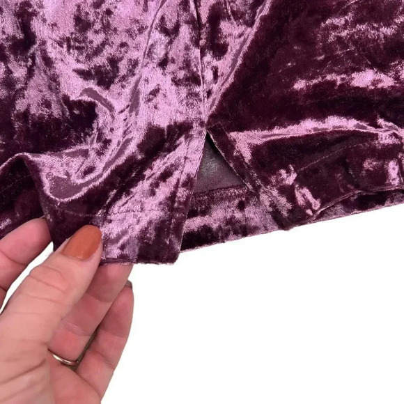 ABOUND Velvet Pull-on Mini Skirt with Slit Burgundy Purple Velour Size L - Picture 3 of 8